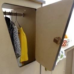 Camper Keuken MDF - Linkerkant EU - Inclusief Kledingstang + Wijnrek - Onbewerkt - Inbouw Kasten Inrichting Kampeerauto Caravan 26 Camper Keuken MDF - Linkerkant EU - Inclusief Kledingstang + Wijnrek - Onbewerkt - Inbouw Kasten Inrichting Kampeerauto Caravan -Buiten Kamperen 1200x1200 153