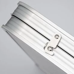 Aluminium Kampeertafel 120x60cm - Campingtafel Inklapbaar - 3-voudig Verstelbare Vouwtafel Grijs 9 Aluminium Kampeertafel 120x60cm - Campingtafel Inklapbaar - 3-voudig Verstelbare Vouwtafel Grijs -Buiten Kamperen 1200x1200 205