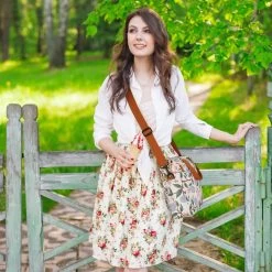 Brisby 4 Laags Geïsoleerde Koeltas - Lunchtas 7 Liter - Bloemetjes Wit -Buiten Kamperen 1200x1200 545