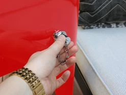 AXI Retro Cooler Rood - Koeler Met Wielen - 76L Inhoud - Koelbox Met Aftapkraan 25 AXI Retro Cooler Rood - Koeler Met Wielen - 76L Inhoud - Koelbox Met Aftapkraan -Buiten Kamperen 1200x900 2