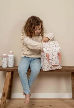 Little Dutch - Koeltas - Flowers & Butterflies 17 Little Dutch - Koeltas - Flowers & Butterflies -Buiten Kamperen 818x1200 4